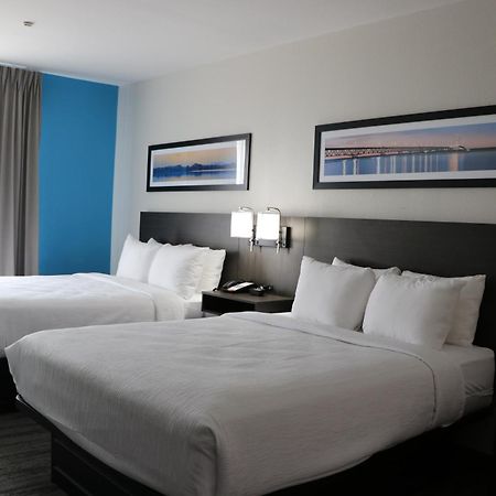Quality Inn & Suites Buda Exteriér fotografie